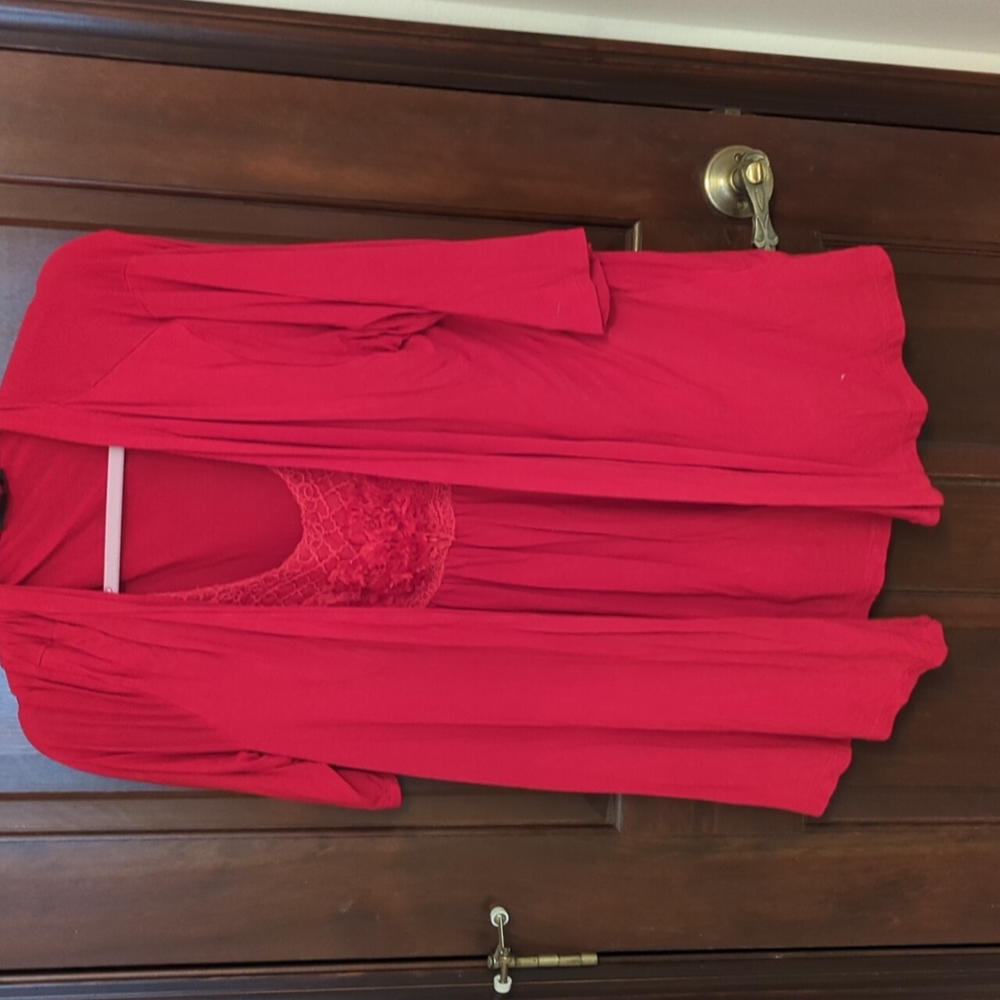 Red jersey top with lace detail on bodice built in sweater size 1X
